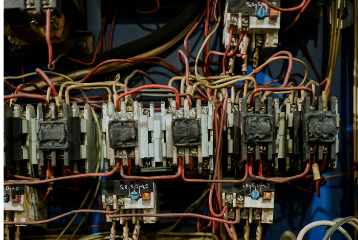 Mastering Home Wiring: Identifying and Fixing Loose Wiring Issues
